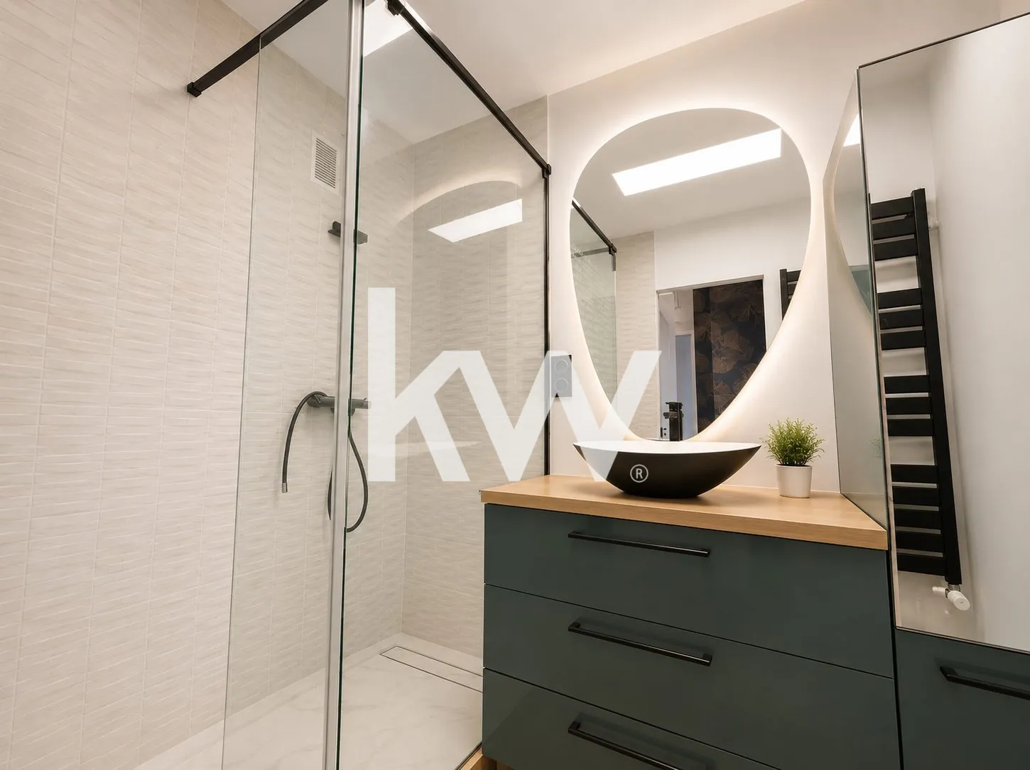 Appartement T4 à vendre à Saint-Étienne – 75 m² avec cave et garage 