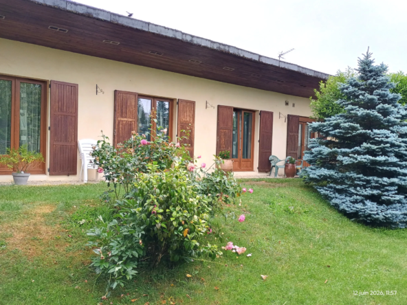 Maison à Hirson avec sous-sol, garage et jardin, proche centre-ville, à vendre