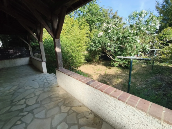 Charmante maison de 95m² avec jardin à Bessé-sur-Braye