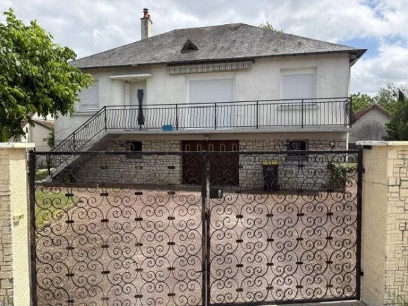 Maison à vendre à Chitenay avec terrain de 802 m², 3 chambres, proche Blois