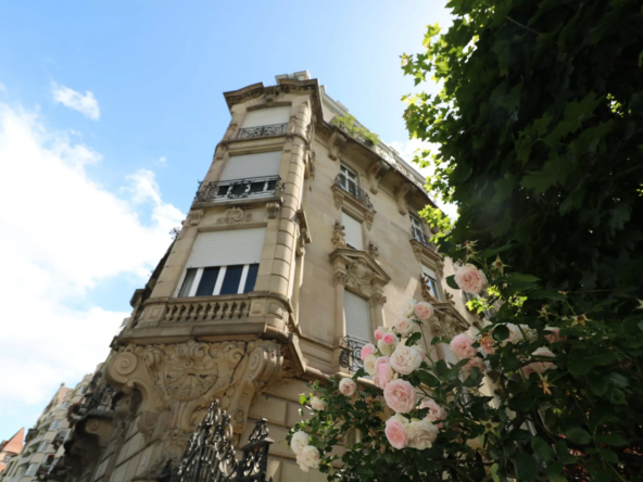 Studio avec balcon à Strasbourg, quai Rouget de Lisle – Investissement ou résidence