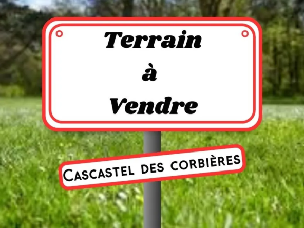 Terrain constructible avec vue dégagée à Cascastel - Opportunité rare