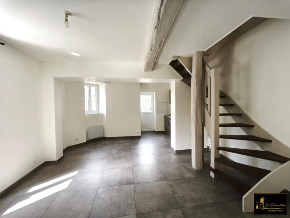 Maison à vendre Ablis 78660 Maison à vendre à Ablis, 2 chambres, proche Rambouillet - Opportunité à saisir