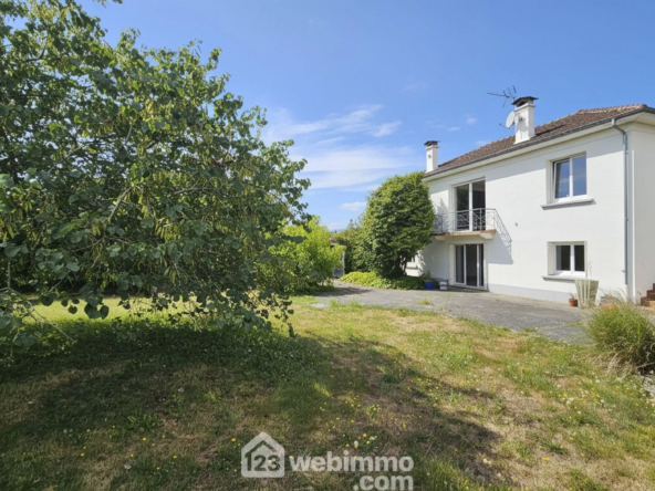 Maison à vendre de 190 m² à Bordes, proche Safran et Turbomeca, avec jardin et double accès