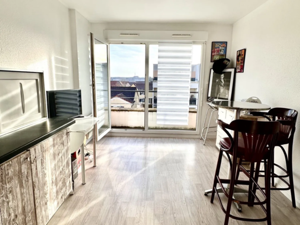 A vendre appartement F2 à Maizières-lès-Metz avec balcon, cave et parking