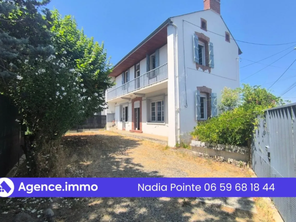 EXTERIEUR JARDIN 200M² Maison à Tarbes de 94m² avec jardin, 2 chambres, à rénover, idéalement située