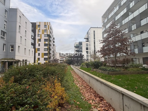 Bel appartement T2 à vendre à Rouen - Résidence sécurisée, balcon, parking