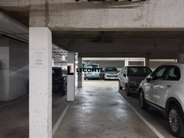 Place de parking souterraine sécurisée à Rennes, proche du centre-ville