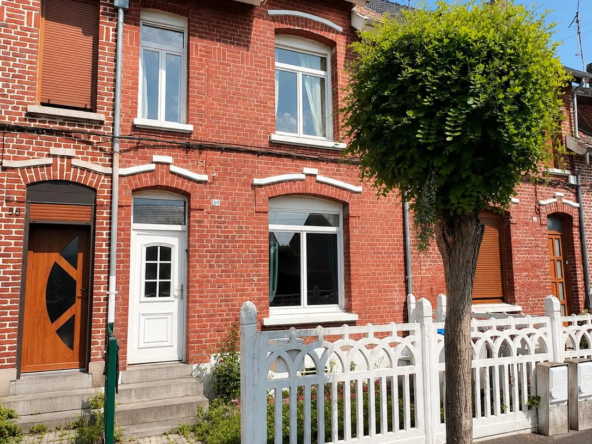 Maison 2 chambres avec jardin à proximité de Denain - Renovée et prête à vivre