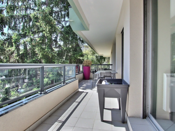 Charmant appartement T4 avec balcon, cave et parking à Clermont-Ferrand