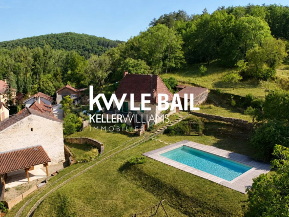 À vendre ensemble de deux maisons en pierre avec piscine à Daglan