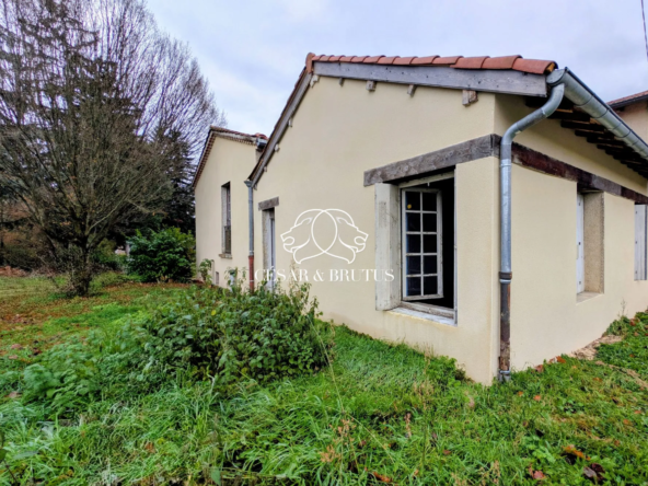 Maison à vendre à Saint Vincent, 90 m² avec grand terrain arboré et travaux à prévoir