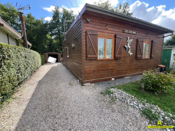 Maison type chalet avec 2 chambres à vendre à Arleux