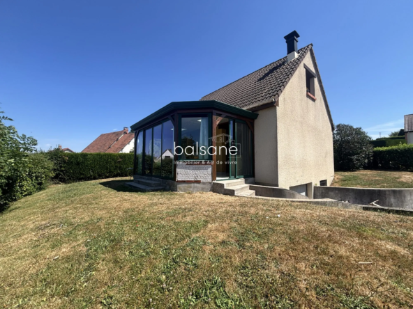 Maison à vendre à Barentin - Charmant pavillon avec 3 chambres et jardin de 518 m²