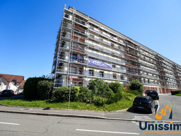 Appartement T4 à rénover à Montbéliard – 63 m² avec balcon