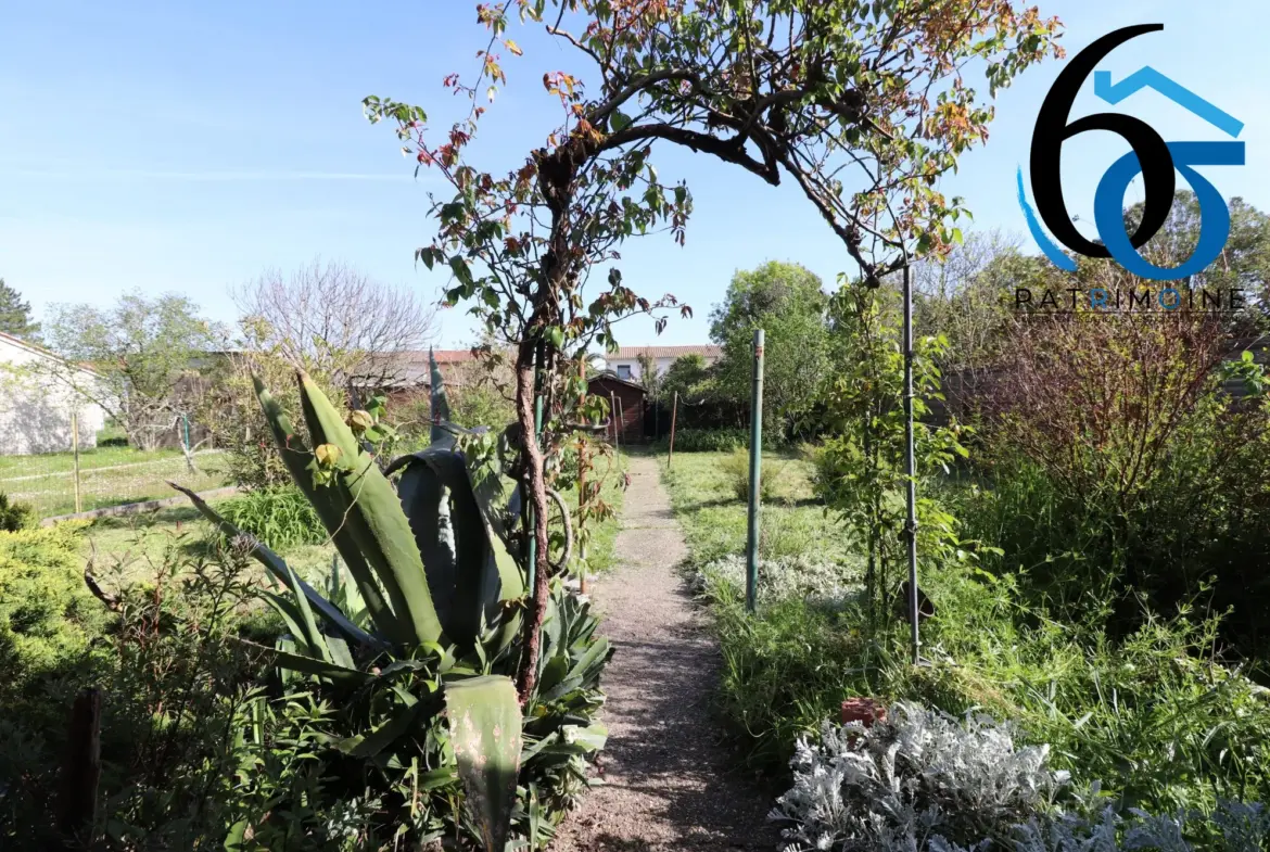 Charmante maison T4 ambès avec jardin et garage à rénover 