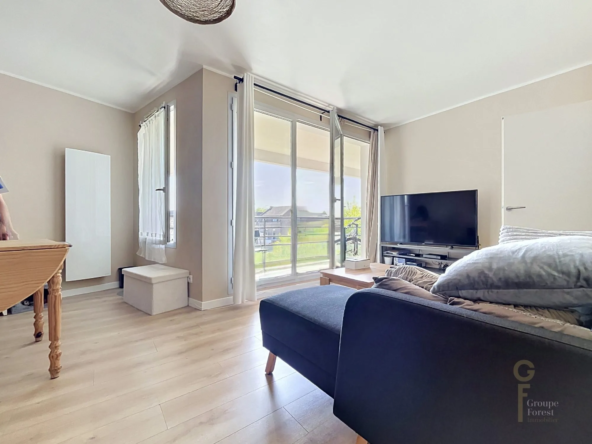 Joli T2 sécurisé avec balcon et parking à Tourcoing