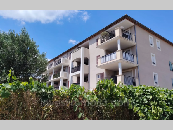 Achat appartement T2 de 42 m² avec terrasse à La Crau