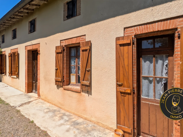 Charmante longère en rénovation avec dépendances à Labarthe-sur-Lèze