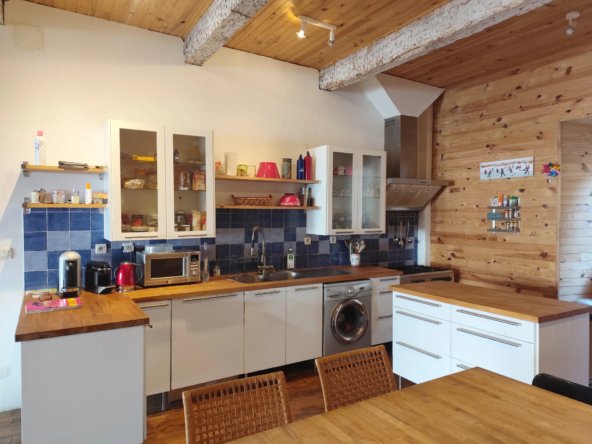 Appartement duplex de 138 m² au centre de Bagnères de Luchon avec garage et cave