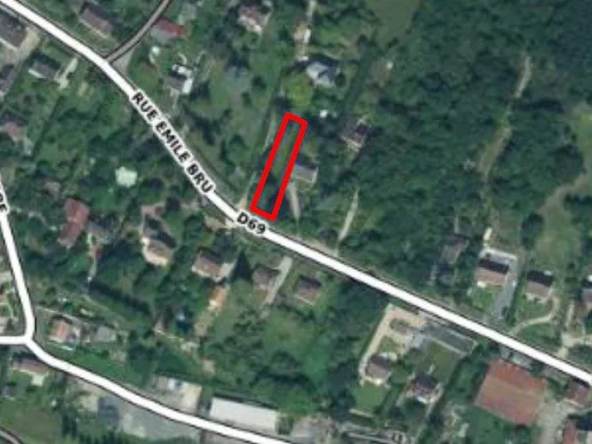 Terrain constructible à Lorrez le Bocage-Préaux de 519 m², idéal pour votre maison neuve