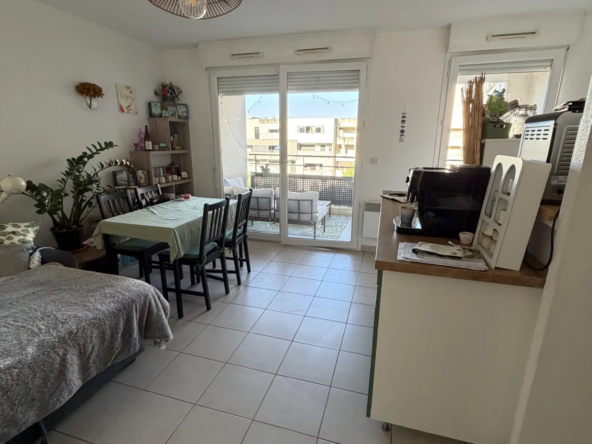 Appartement T2 à vendre à Montpellier avec terrasse et vue verdoyante
