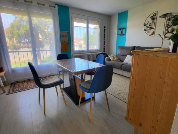 Appartement T3 à vendre à Roanne avec balcon et cave - 51,07 m²