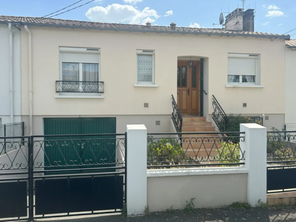 Belle maison à Niort-Goise de 85 m² avec terrain clos - Investissez ou résidez