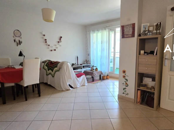 Appartement T3 à vendre à Ambérieu-en-Bugey avec balcon et garage