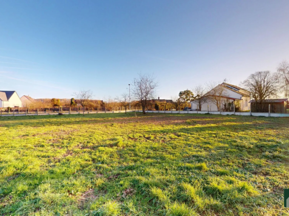 Terrain à bâtir hors lotissement de 769 m² à Mittainvilliers-Vérigny