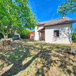 Maison à rénover avec 4 chambres, jardin à Chaumont - Opportunité d'investissement