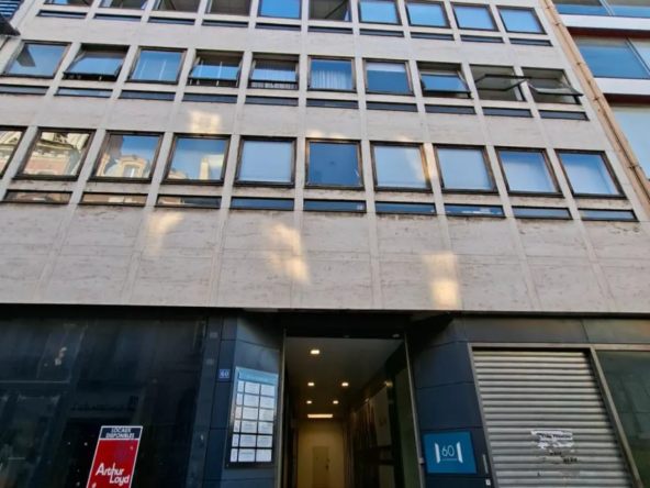 Local professionnel à vendre à Metz centre-ville - 84 m², lumineux et en parfait état