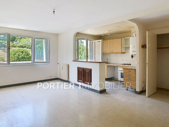 Appartement 2 pièces à vendre à Antibes avec terrasse et cave