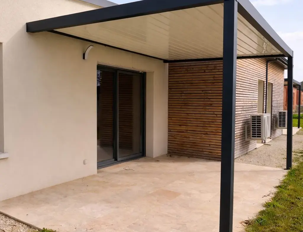 Maison neuve à vendre à Salignac-Eyvigues, performance énergétique et confort moderne 