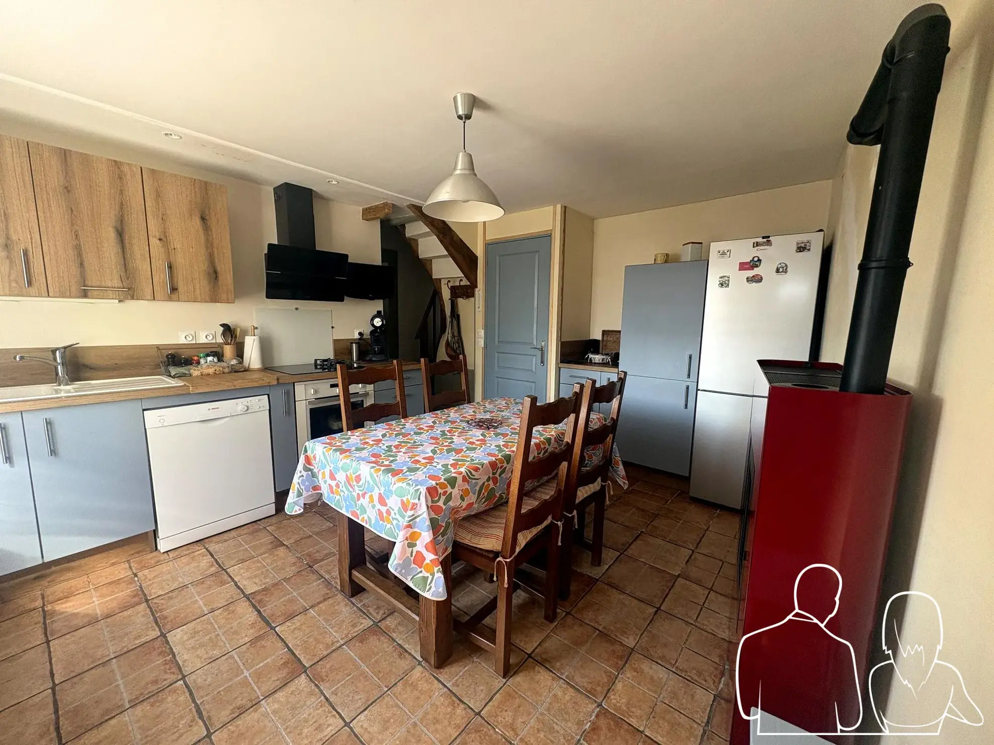 Maison de ville de 68,88 m² avec terrasse et potentiel à Pont-Audemer 