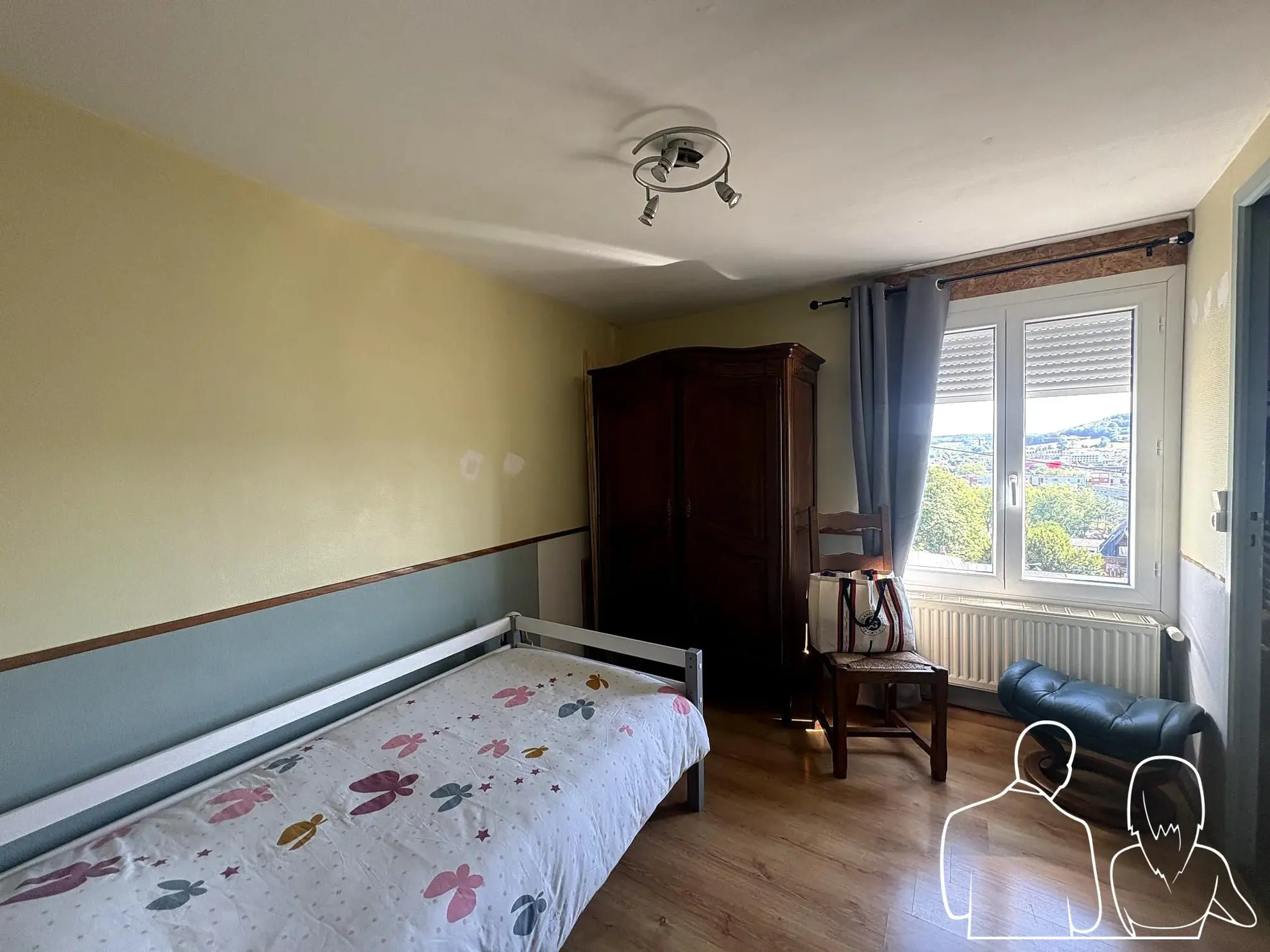 Maison de ville de 68,88 m² avec terrasse et potentiel à Pont-Audemer 
