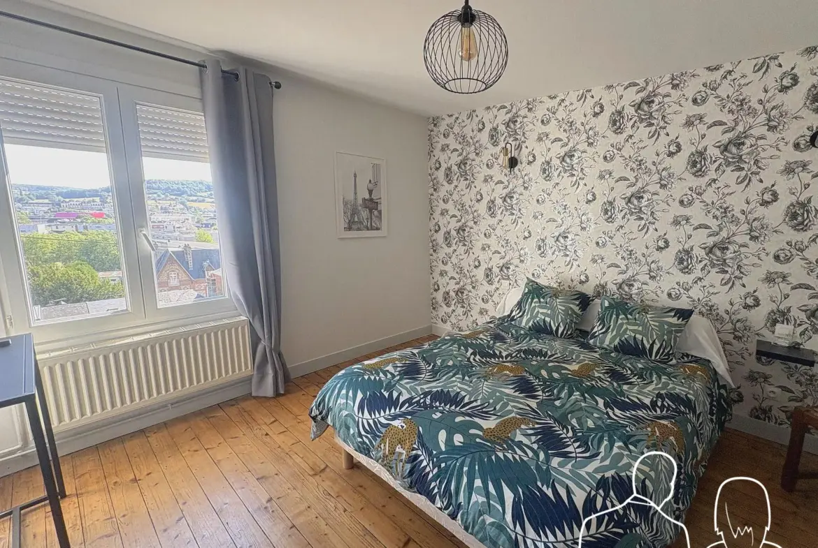 Maison de ville de 68,88 m² avec terrasse et potentiel à Pont-Audemer 