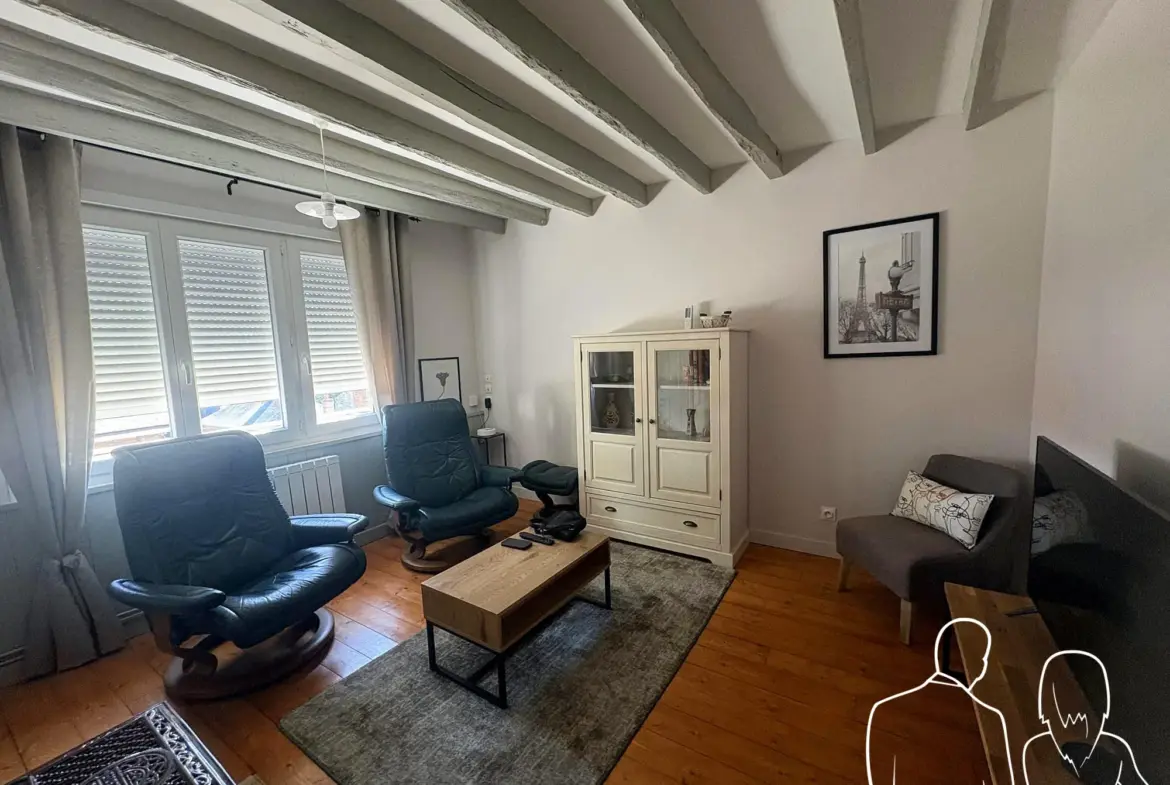 Maison de ville de 68,88 m² avec terrasse et potentiel à Pont-Audemer 