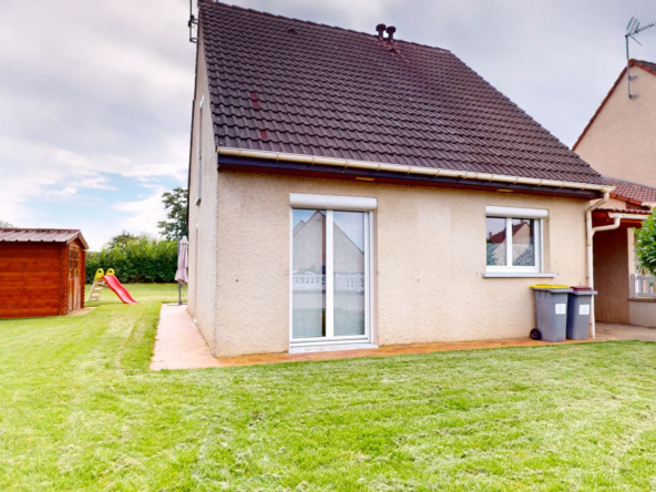 Charmante maison familiale à Beaune avec garage, jardin et grand séjour lumineux