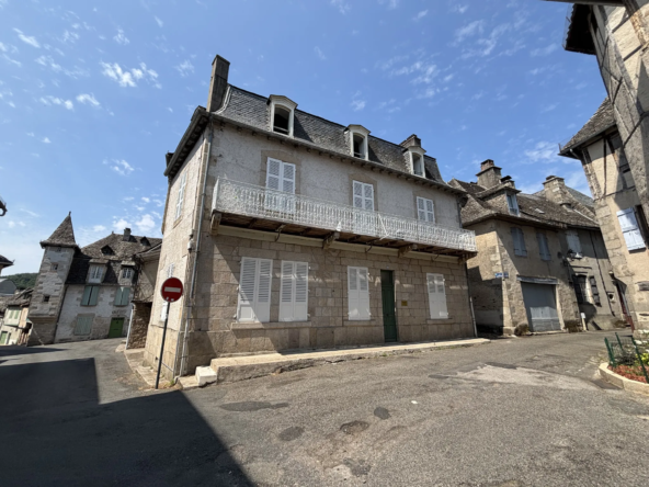 Immeuble locatif en centre historique d’Argentat-sur-Dordogne