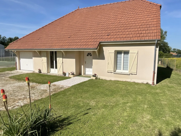 Belle maison de plain-pied avec 3 chambres, garage et terrasse à ERVY-LE-CHÂTEL