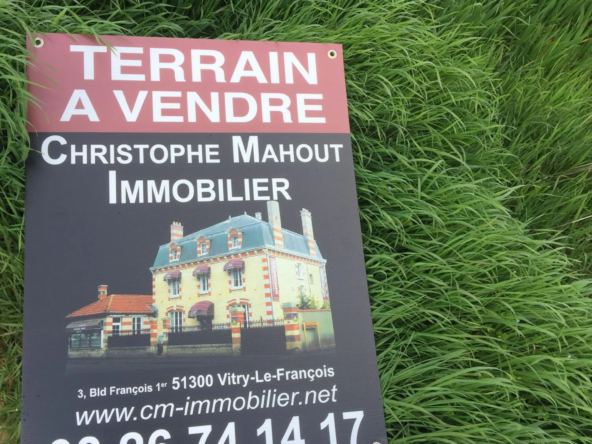 Terrain à bâtir de 1578 m² à Favresse - Calme et potentiel de construction