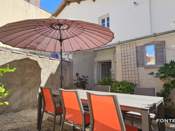 Maison de ville en hyper centre de Sainte-Hermine de 137 m² avec potentiel d'agrandissement