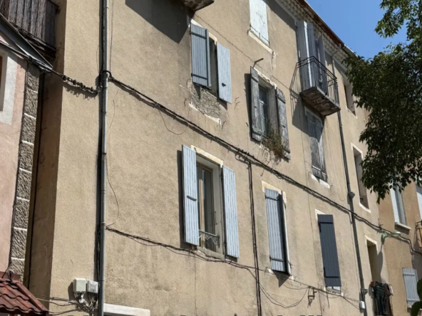 Investissement immobilier à Nyons - Immeuble de rapport avec fort potentiel