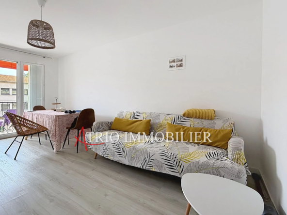 Appartement 3 pièces rénové à Nice Carras avec terrasse, cave et garage