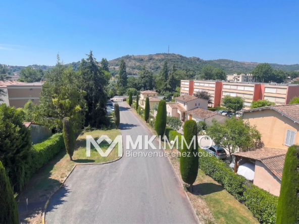 Vente appartement 2 pièces à Villeneuve-Loubet secteur Ferrayonnes