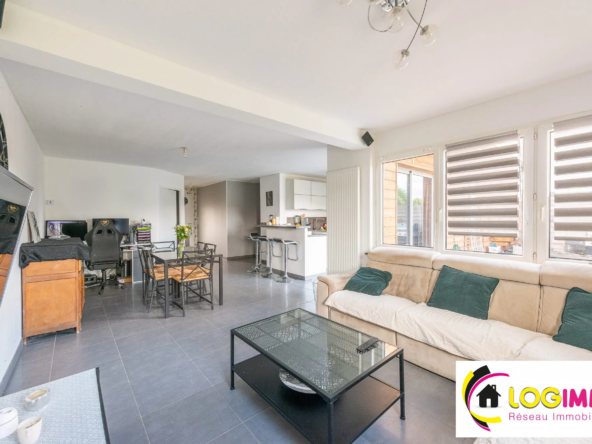 Maison de plain-pied avec jardin, 2 chambres et bureau à Jenlain