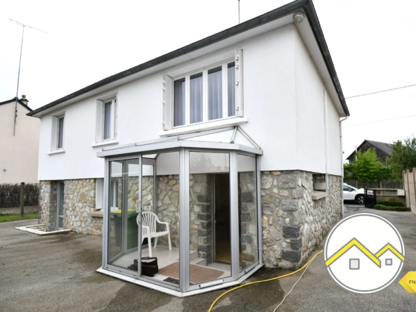 Maison à vendre à Châteaubriant - 4 chambres, garage, terrain clos