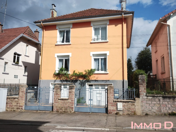 Investissez dans une maison duplex à Épinal proche du centre-ville