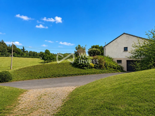Maison individuelle à La Grandville avec grand terrain et potentiel de rénovation